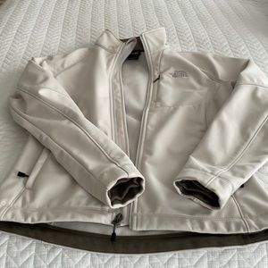North face jacket like new